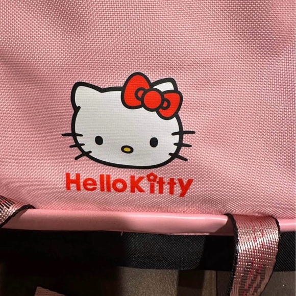 Hello Kitty Black and Pink Backpack - Picture 5 of 7